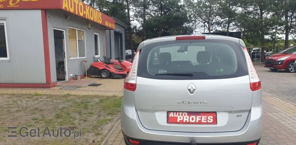 RENAULT Grand Scenic 