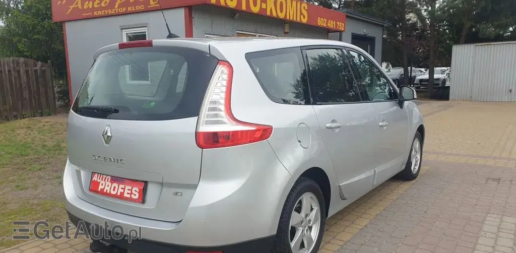 RENAULT Grand Scenic 
