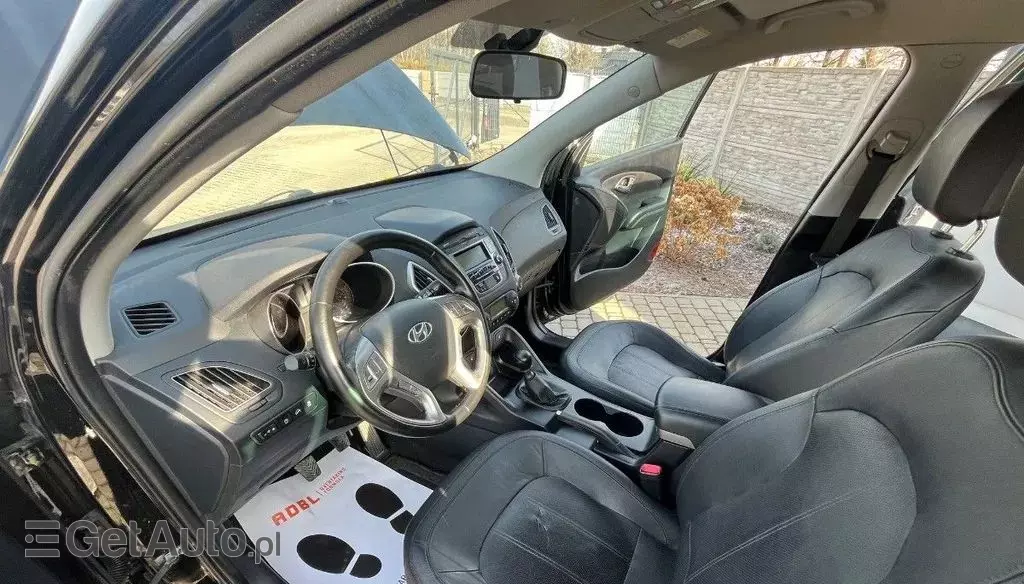 HYUNDAI Ix35 