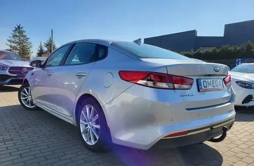 KIA Optima 
