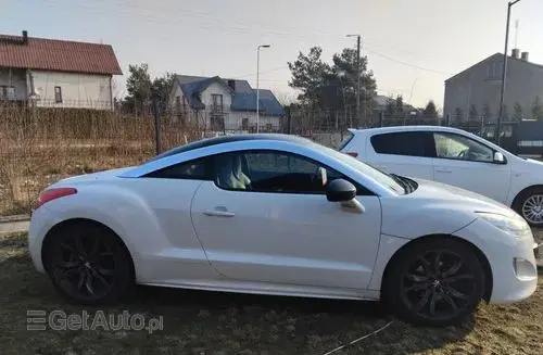 PEUGEOT RCZ 