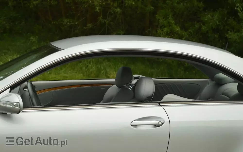MERCEDES-BENZ CLK 320 Elegance