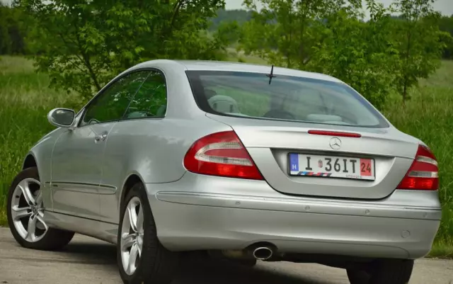 MERCEDES-BENZ CLK 320 Elegance