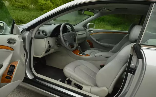 MERCEDES-BENZ CLK 320 Elegance