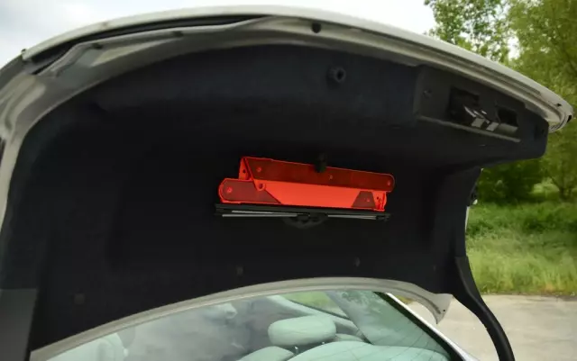 MERCEDES-BENZ CLK 320 Elegance