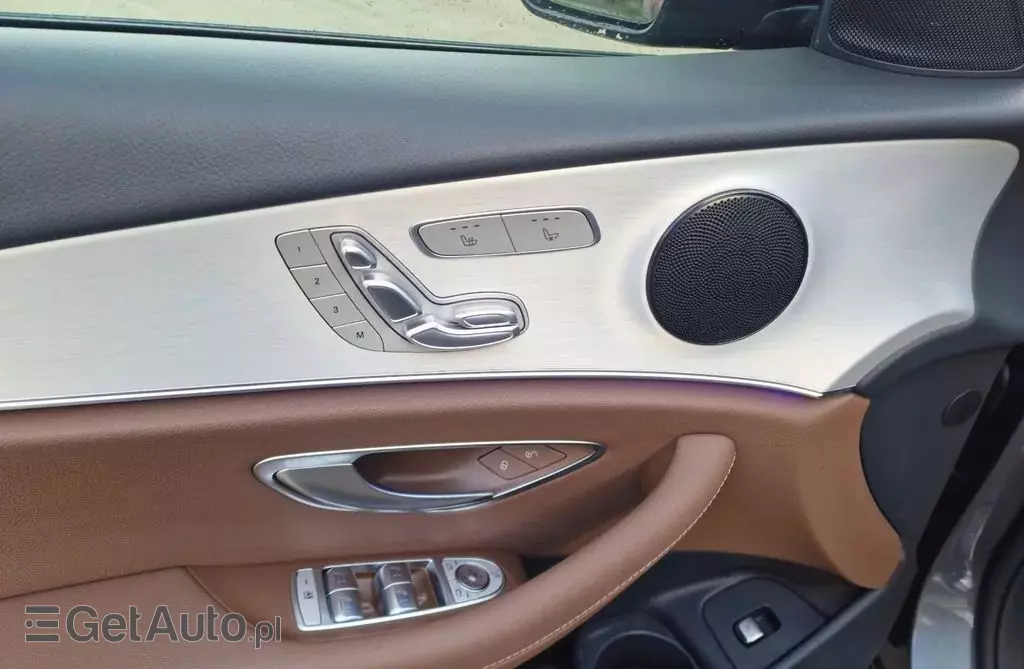 MERCEDES-BENZ Klasa E 