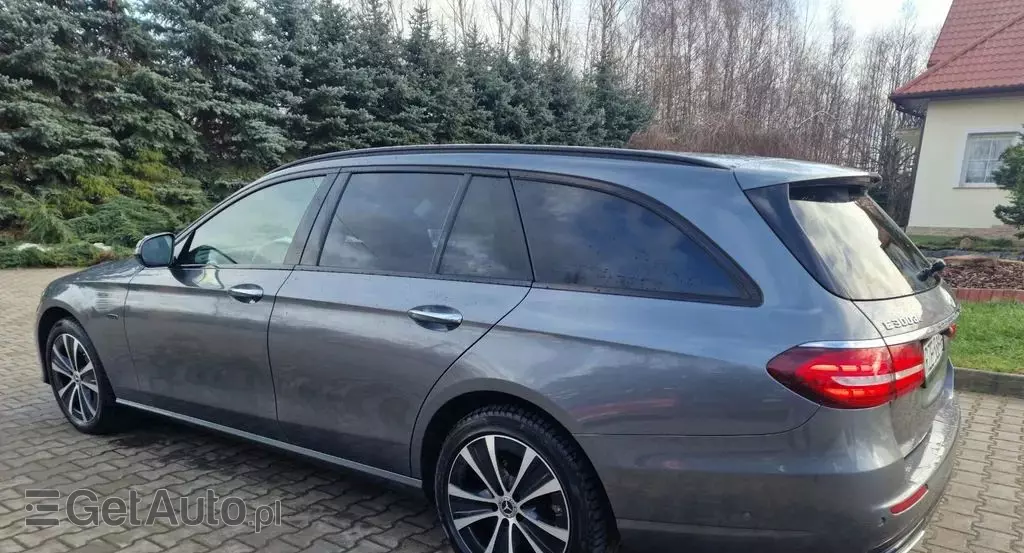 MERCEDES-BENZ Klasa E 