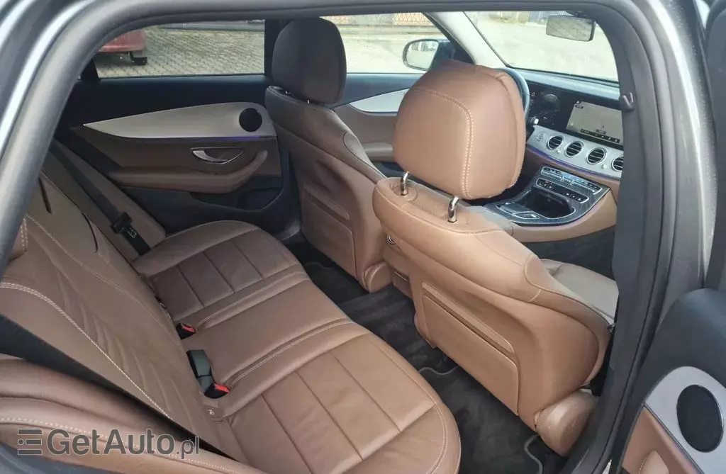 MERCEDES-BENZ Klasa E 