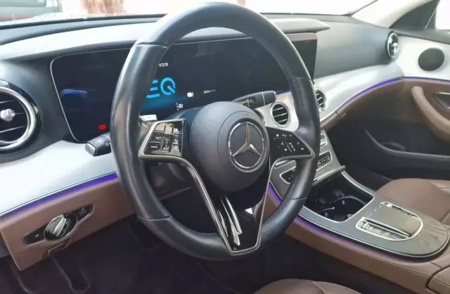 MERCEDES-BENZ Klasa E 