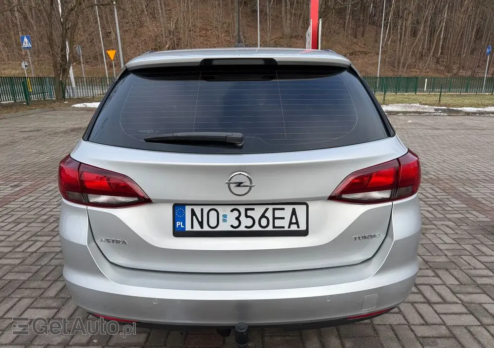 OPEL Astra 1.4 Turbo Active