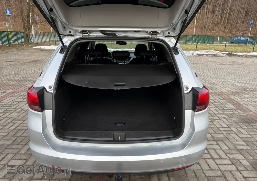 OPEL Astra 1.4 Turbo Active