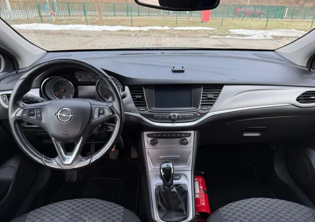 OPEL Astra 1.4 Turbo Active