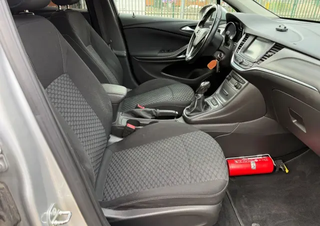 OPEL Astra 1.4 Turbo Active