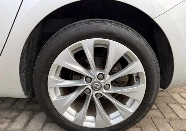 OPEL Astra 1.4 Turbo Active