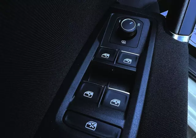 VOLKSWAGEN Touran 2.0 TDI BMT Highline DSG