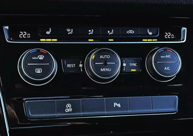 VOLKSWAGEN Touran 2.0 TDI BMT Highline DSG