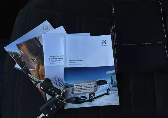 VOLKSWAGEN Touran 2.0 TDI BMT Highline DSG