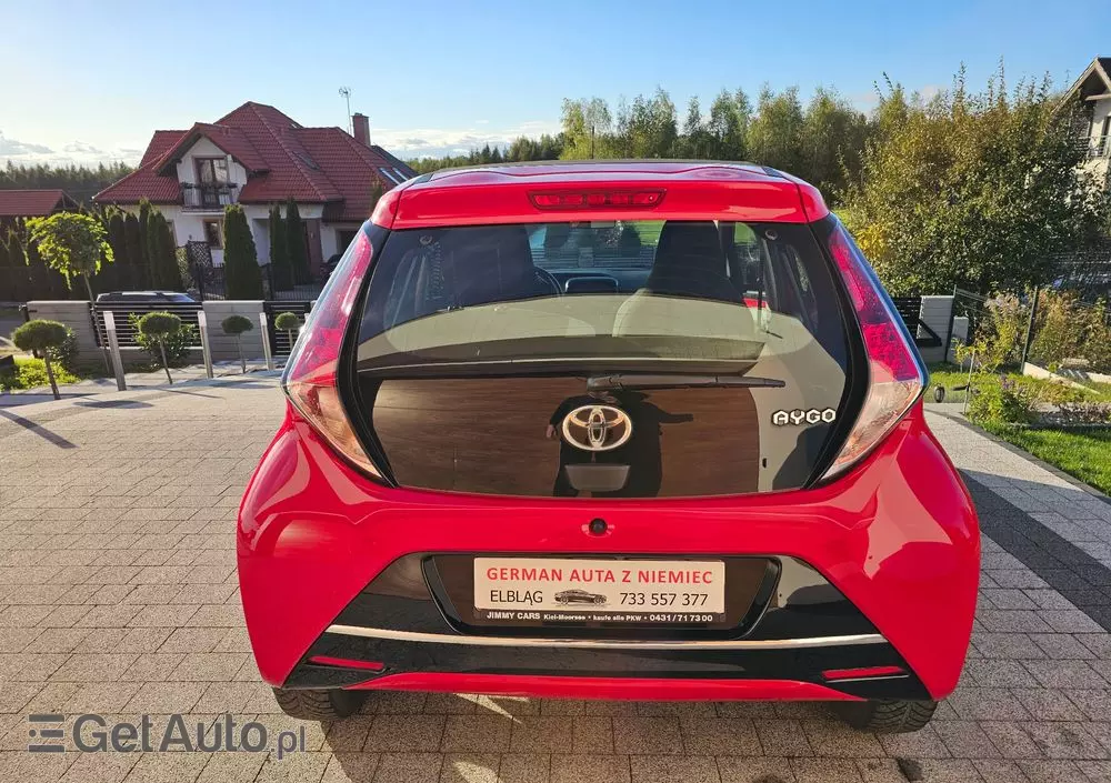 TOYOTA Aygo X-wave