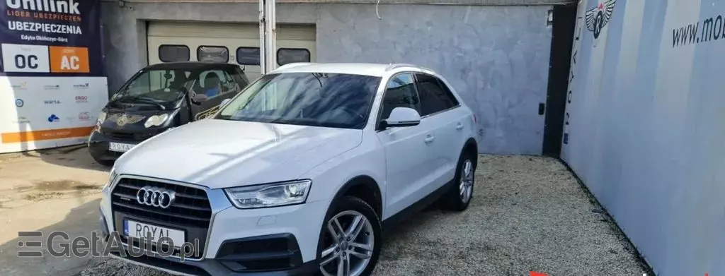 AUDI Q3 