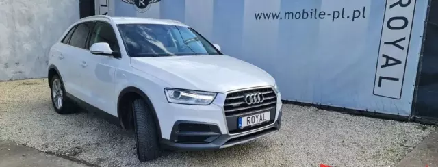 AUDI Q3 