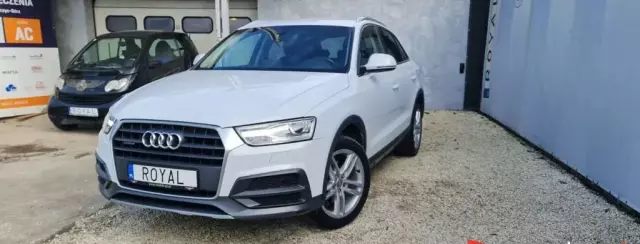 AUDI Q3 