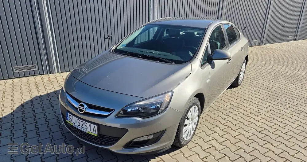 OPEL Astra 1.6 Business EU6
