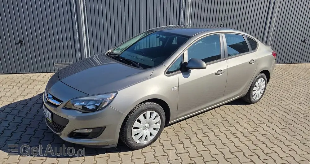 OPEL Astra 1.6 Business EU6
