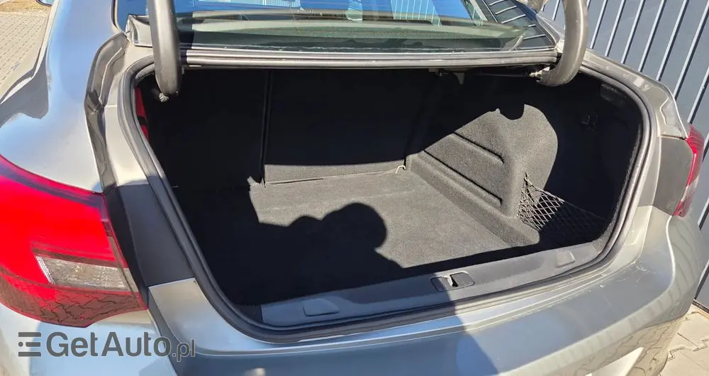 OPEL Astra 1.6 Business EU6