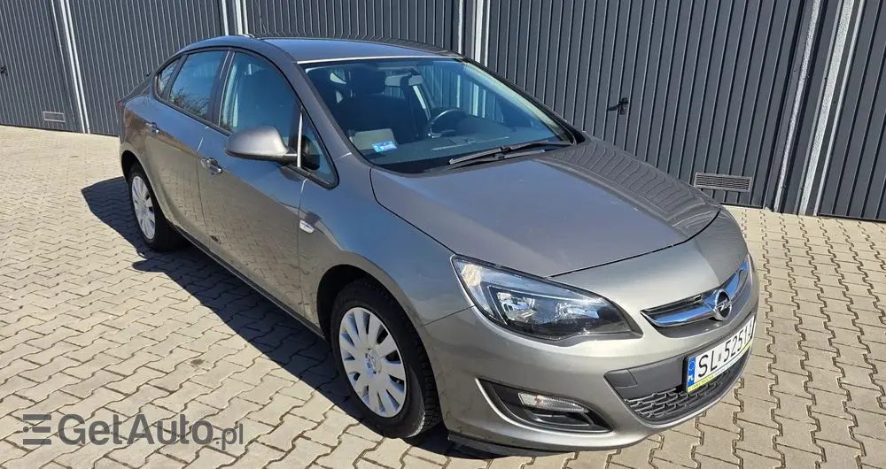OPEL Astra 1.6 Business EU6
