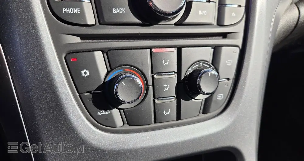 OPEL Astra 1.6 Business EU6