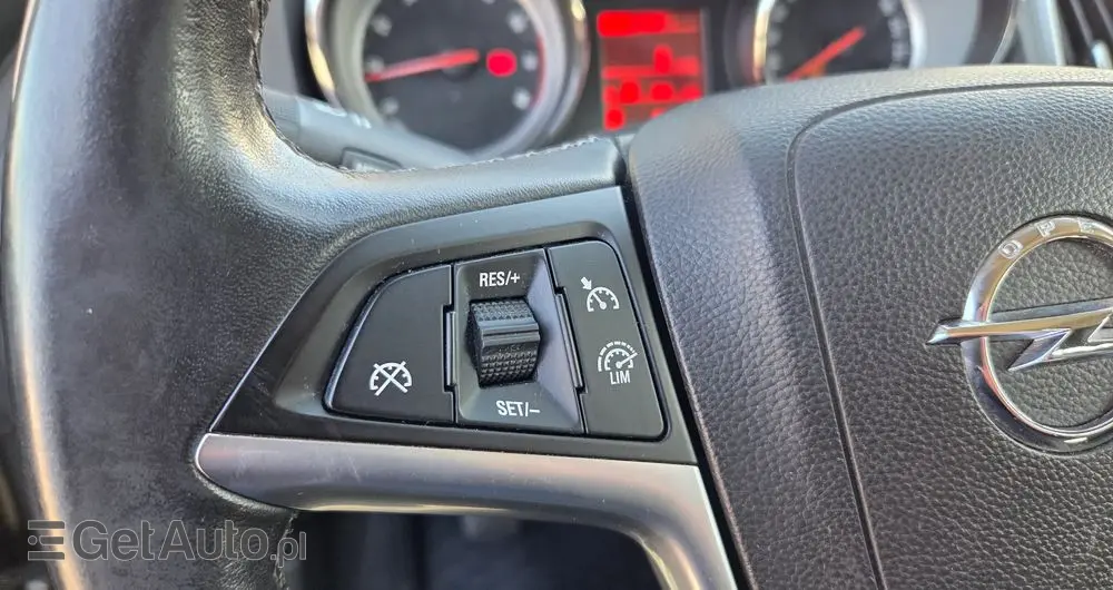 OPEL Astra 1.6 Business EU6