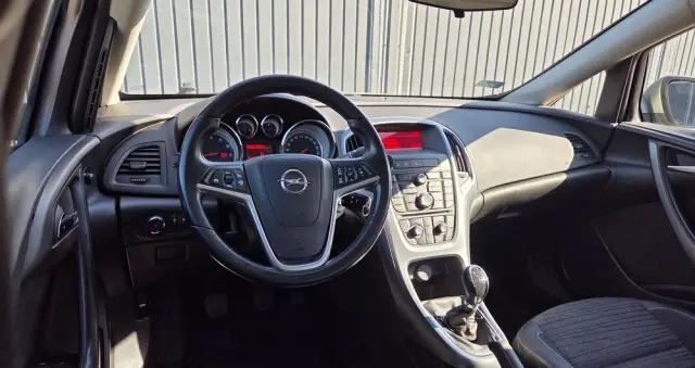 OPEL Astra 1.6 Business EU6