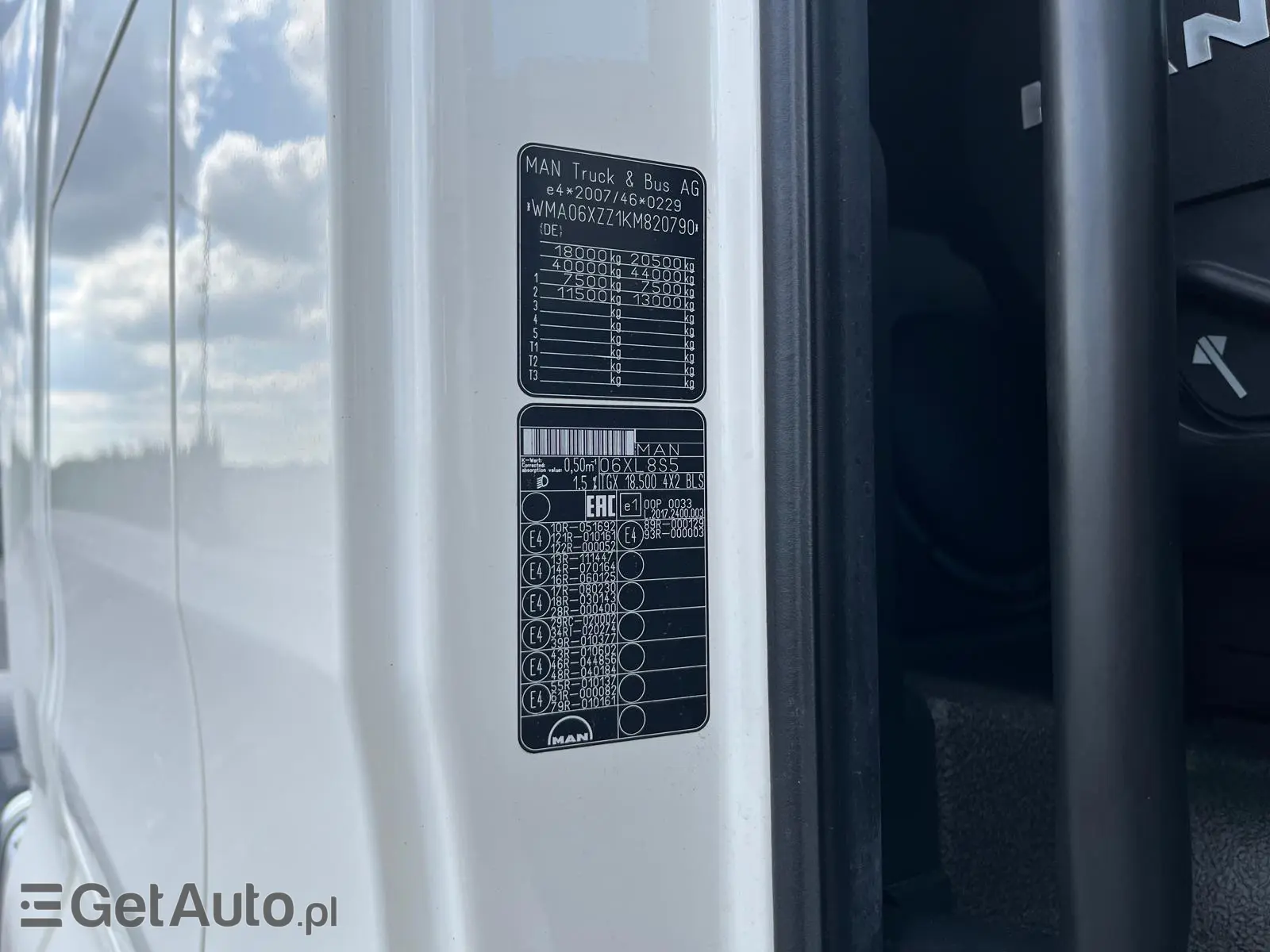 MAN MAN TGX 18.460 / ADR / RETARDER / NISKI PRZEBIEG 