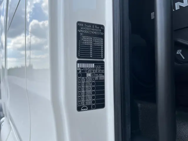 MAN MAN TGX 18.460 / ADR / RETARDER / NISKI PRZEBIEG 