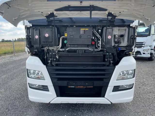 MAN MAN TGX 18.460 / ADR / RETARDER / NISKI PRZEBIEG 