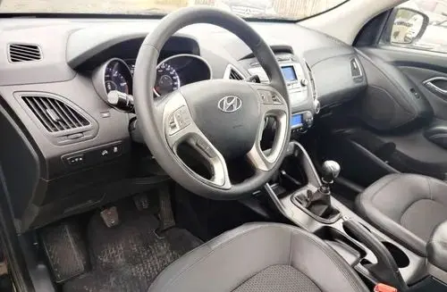 HYUNDAI Ix35 