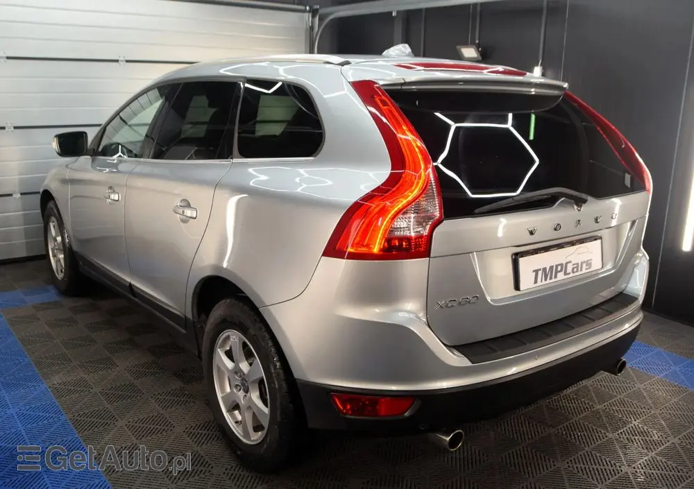 VOLVO XC 60 