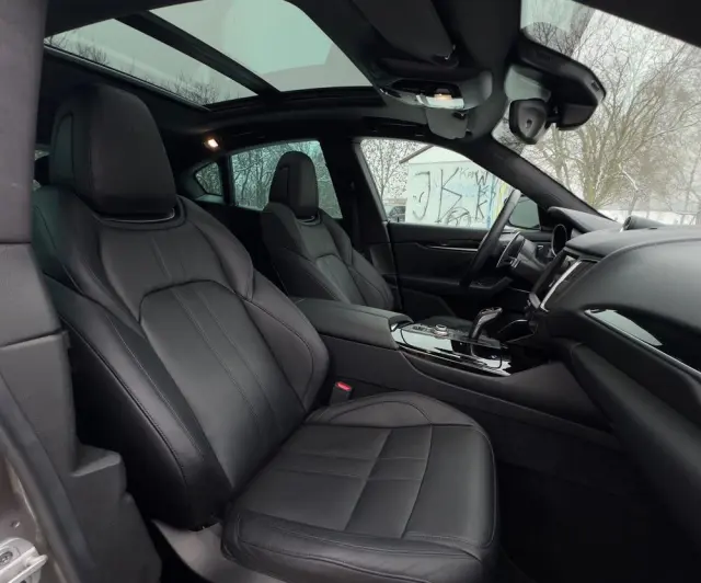 MASERATI Levante S Q4 GranSport