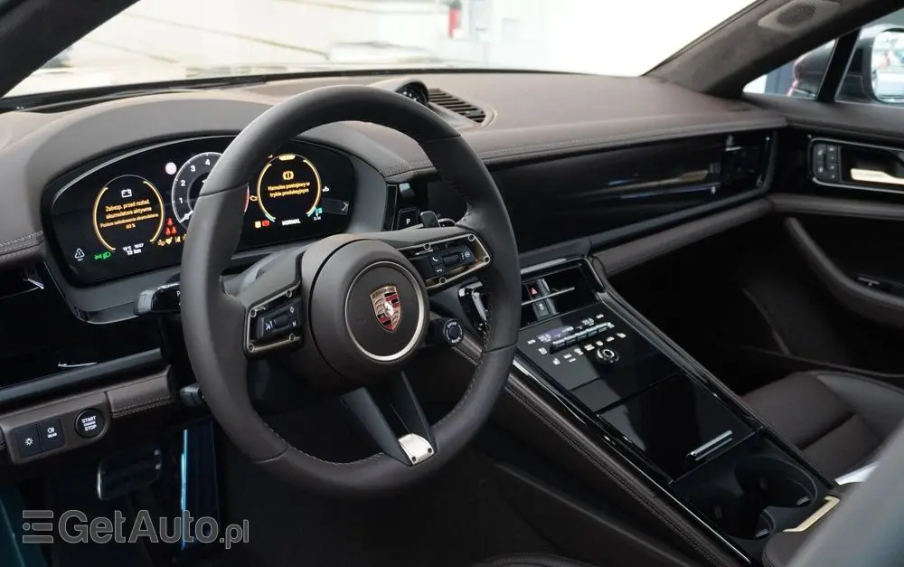 PORSCHE Panamera GTS