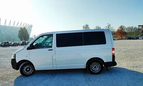 VOLKSWAGEN Transporter 