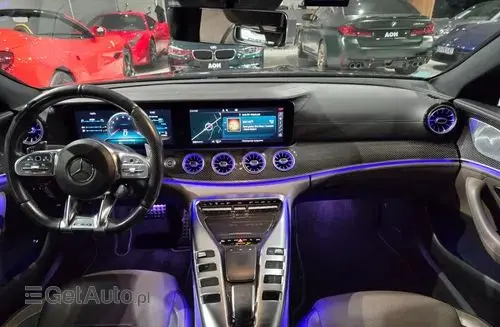 MERCEDES-BENZ AMG GT 