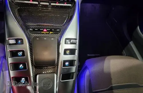 MERCEDES-BENZ AMG GT 