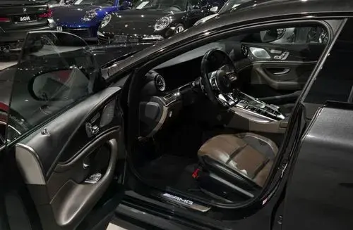 MERCEDES-BENZ AMG GT 