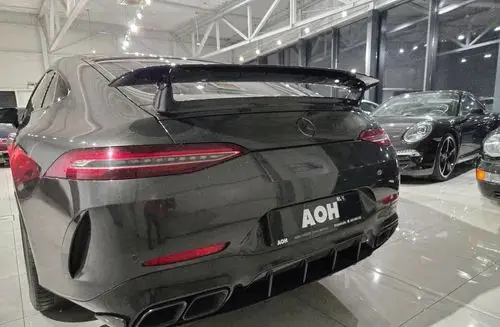 MERCEDES-BENZ AMG GT 