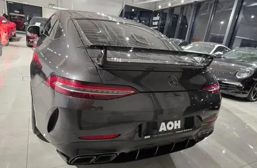 MERCEDES-BENZ AMG GT 