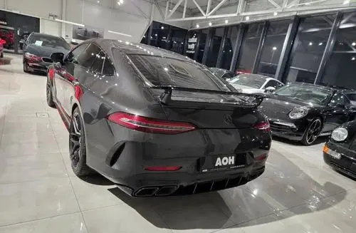 MERCEDES-BENZ AMG GT 