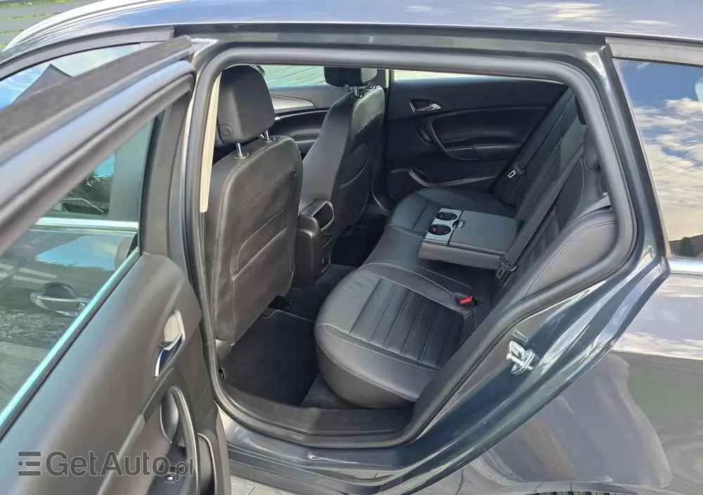 OPEL Insignia 1.4 Turbo ecoFLEXStart/Stop Business Innovation