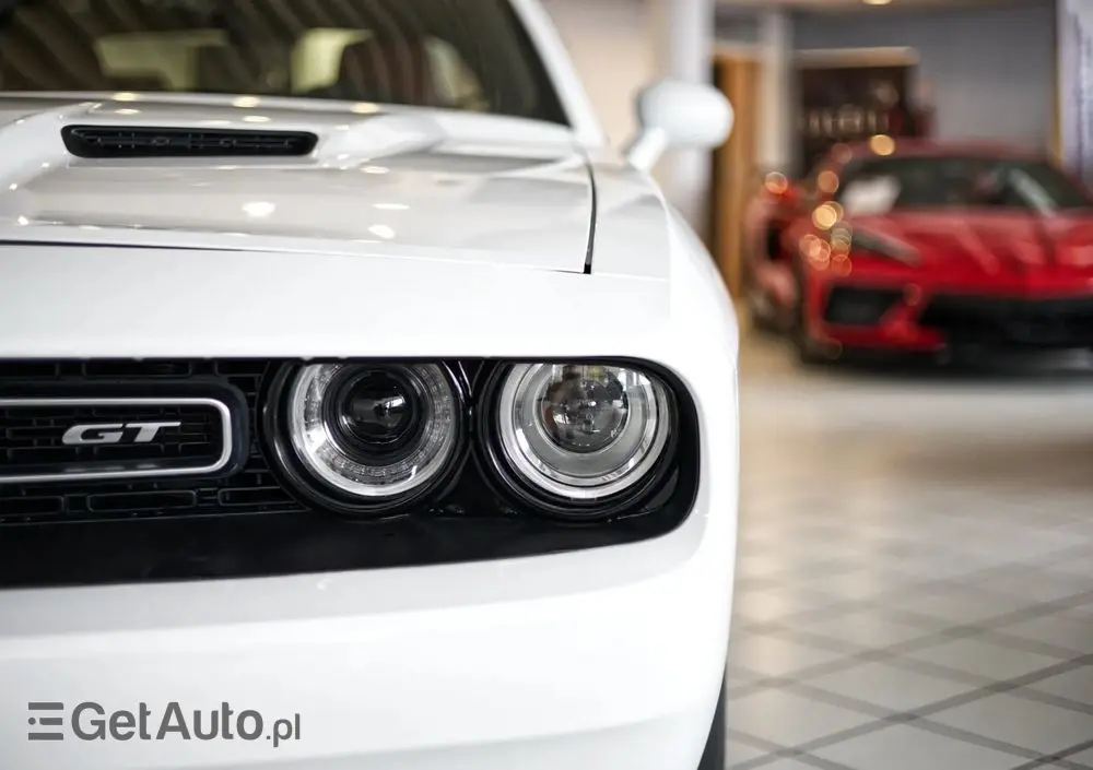 DODGE Challenger Automatik SXT Plus