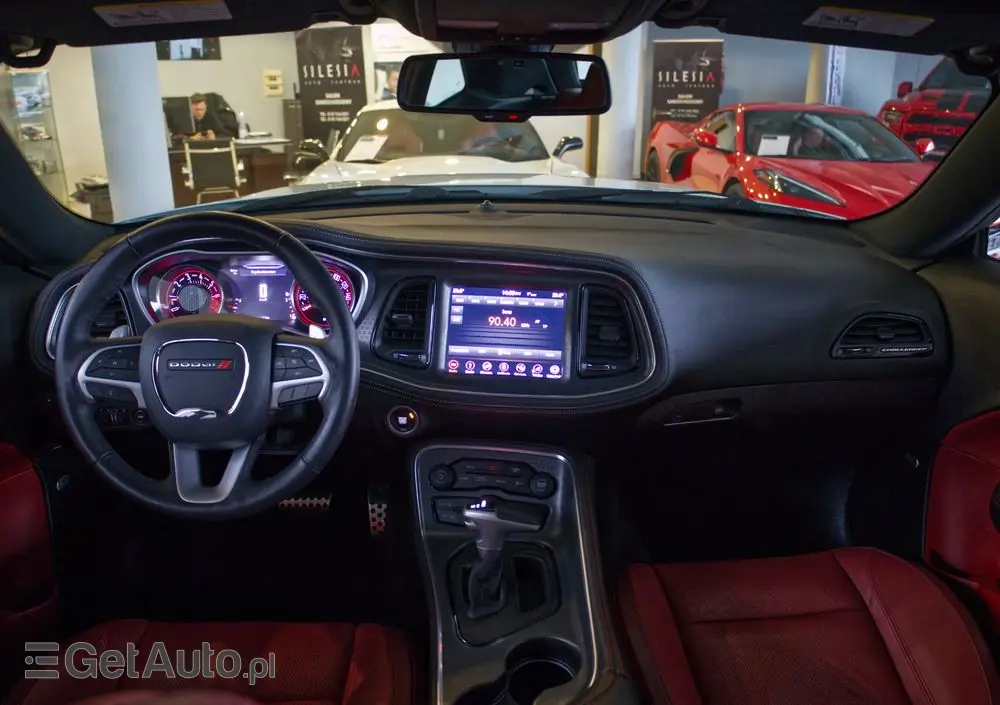 DODGE Challenger Automatik SXT Plus
