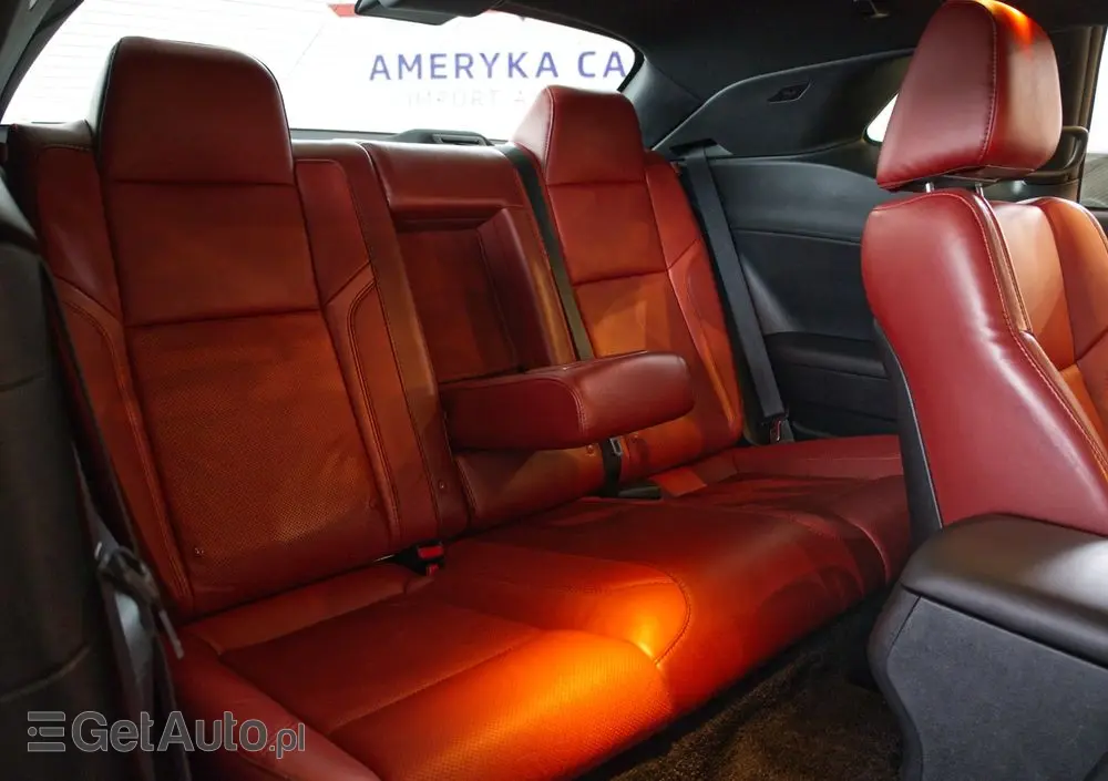 DODGE Challenger Automatik SXT Plus